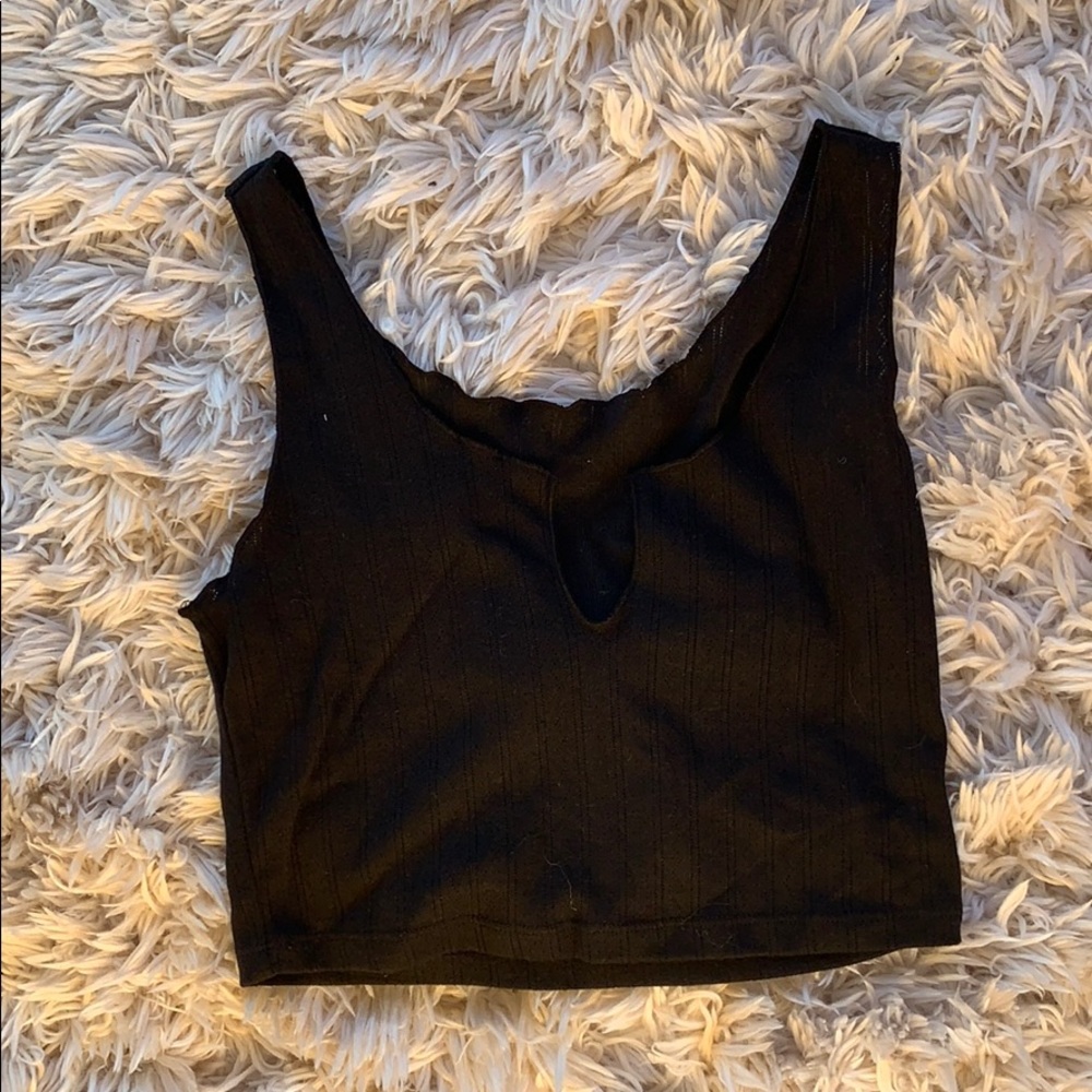 black cropped top